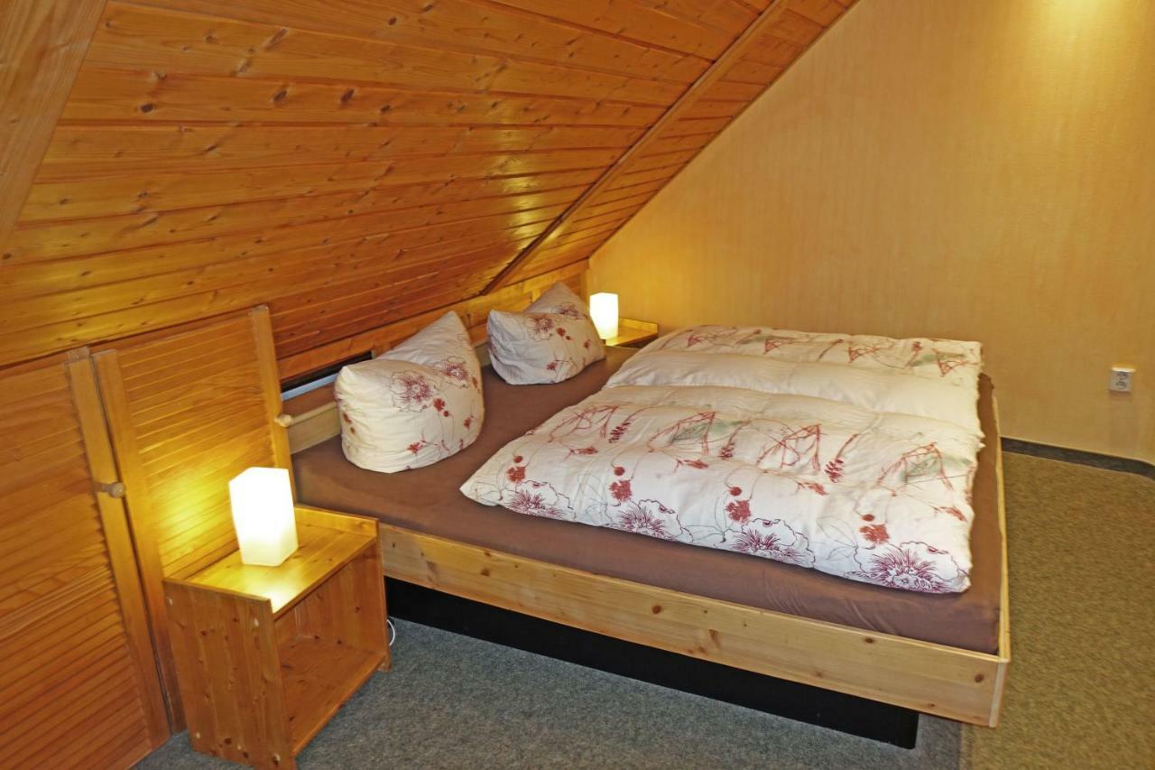 Ferienwohnung Mit Wasserbett Fw3 Saalfeld Saale 外观 照片